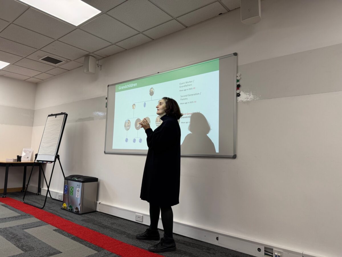 Ayse Guveli presenting her ERC research project ThirdGen.